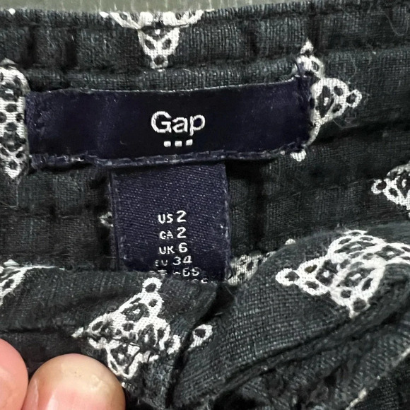 Beautiful linen shorts, Gap, size 2 - Picture 5 of 5